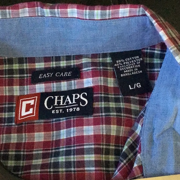 Two- Chaps Designer Button Up Shirts like new - Picture 2 of 8